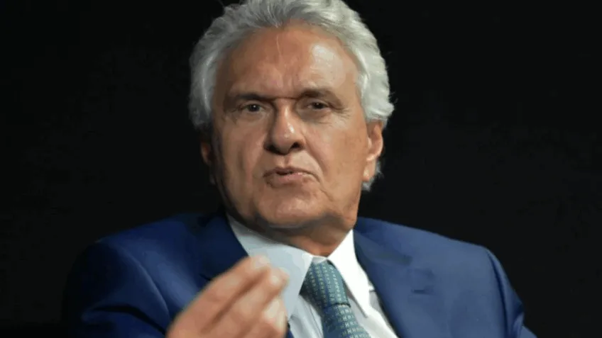 Caiado anuncia fim do Fundeinfra e anistia a produtores rurais