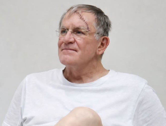 Deputado Antônio Gomide recebe alta após acidente de carro e passa aniversário em casa