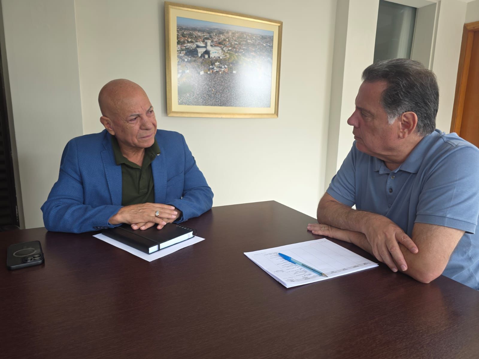 Marconi vai a Aparecida e usa escritório político do Prof. Alcides para atender lideranças locais