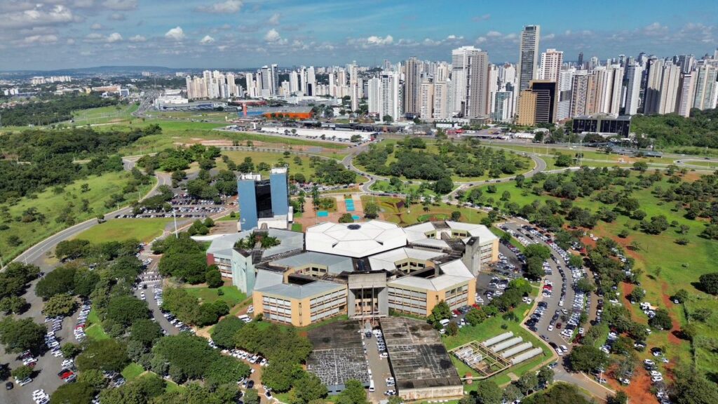 Goiânia lança programa gratuito de transformação digital para pequenos negócios